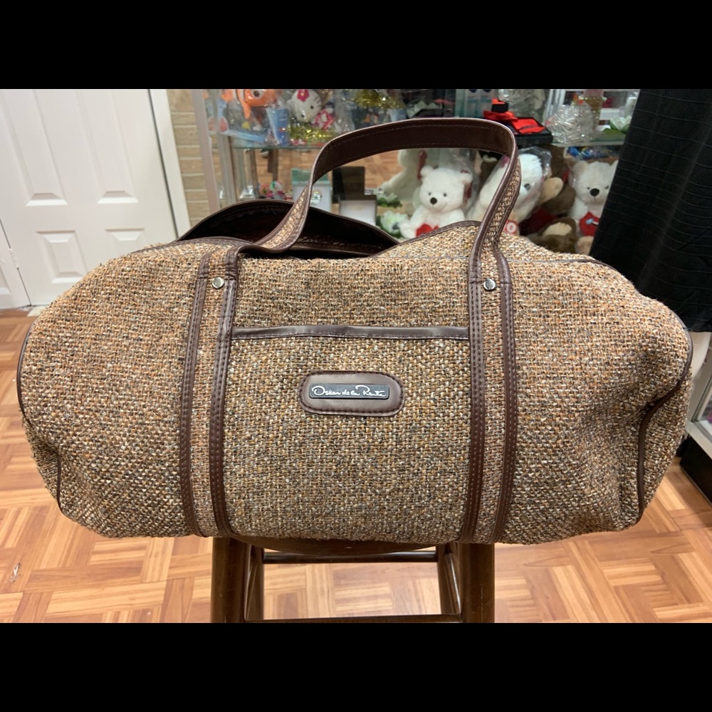 Oscar De La Renta Travel Bag